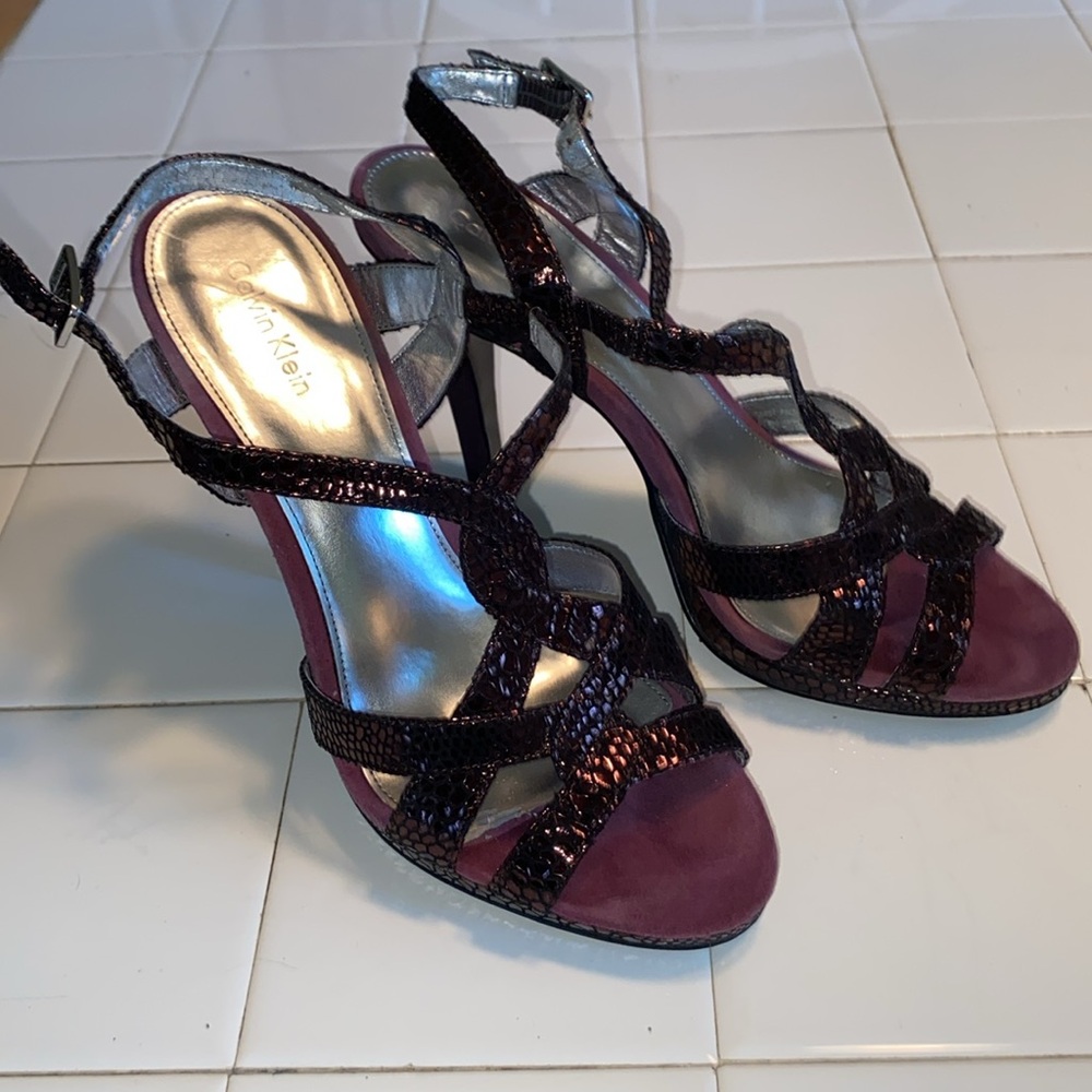 Calvin Klein heels - Picture 2 of 4
